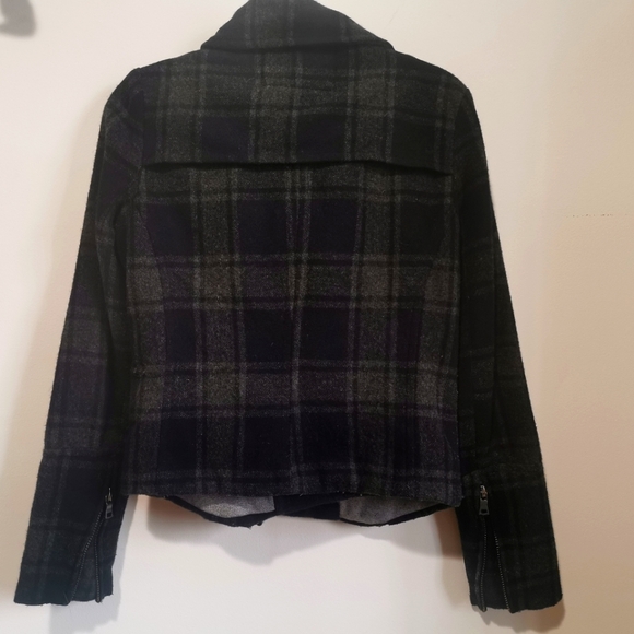 Ever Gray and Black Cropped Wool Coat Size M - Picture 2 of 7